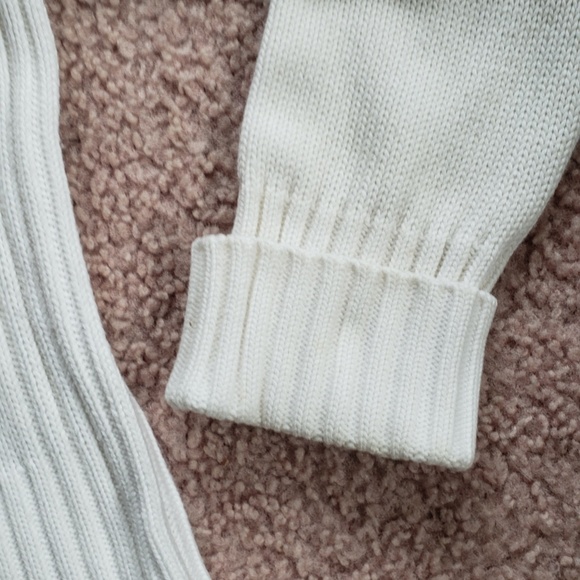 Womens White Knitted Large Button Cardigan Ellemenno - Picture 5 of 16